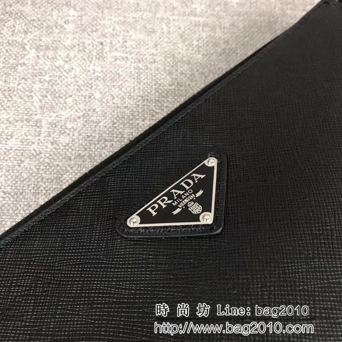 PRADA普拉達 專櫃同步 最新款式 頂級原單十字紋牛皮 男士手包 2NH009 DD1377